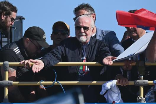 孔蒂未來(lái)職業(yè)道路前景如何？球迷期待他再創(chuàng)輝煌