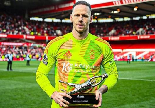 哈蘭德無緣英超最佳陣容，阿諾德入選，曼城僅一人獲選