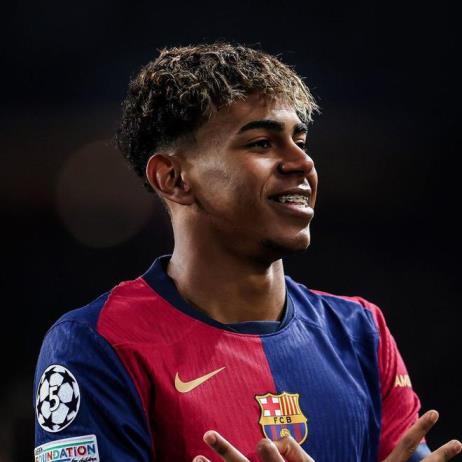 塵埃落定！亞馬爾簽6年合同留巴薩，900萬(wàn)歐年薪遞進(jìn)，改穿10號(hào)球衣